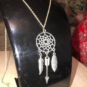💎 Dreamcatcher Silvertone Pendant Necklace
